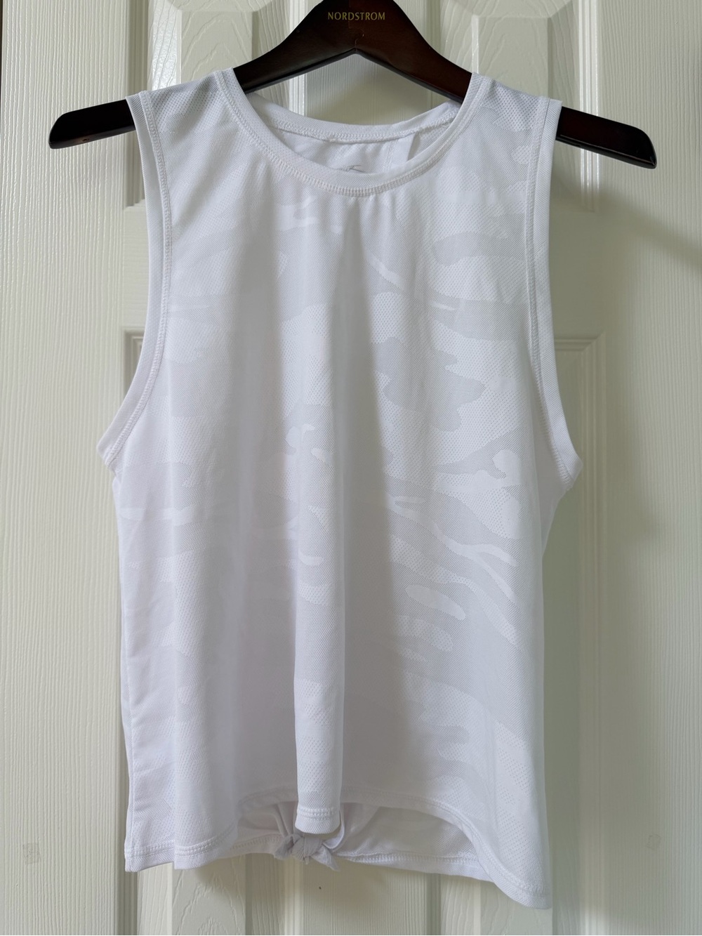 X by Gottex White Camo Print Split Back Tie Athletic Tank Top Size Medium